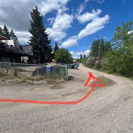Highland Park Cozy Leilighet YYC Eksteriør bilde