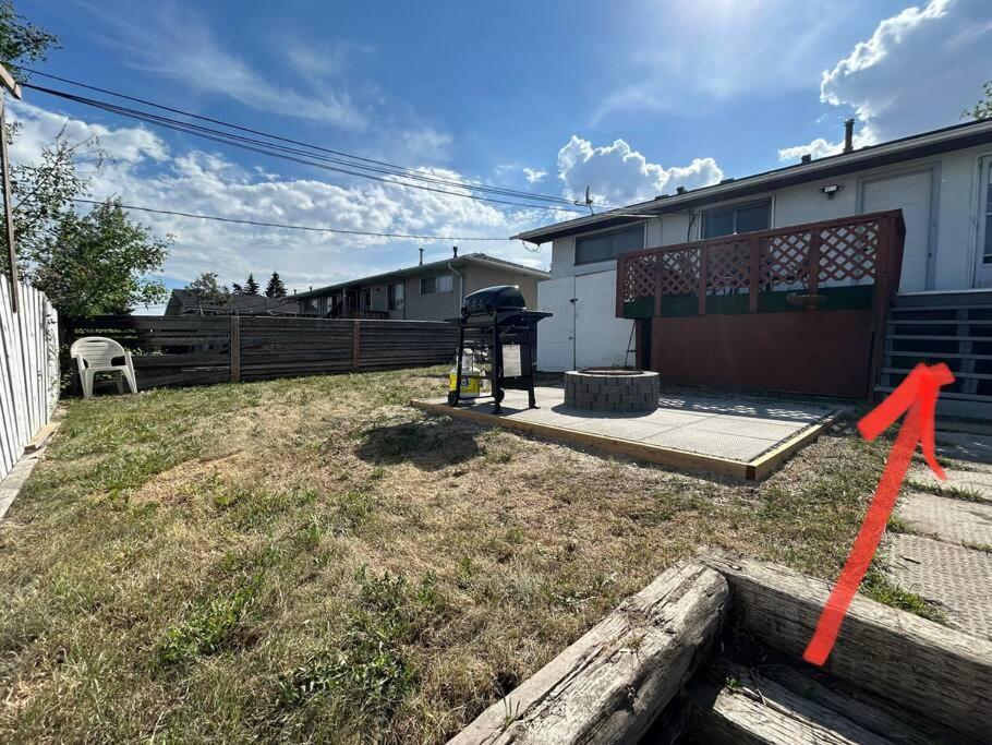 Highland Park Cozy Leilighet YYC Eksteriør bilde